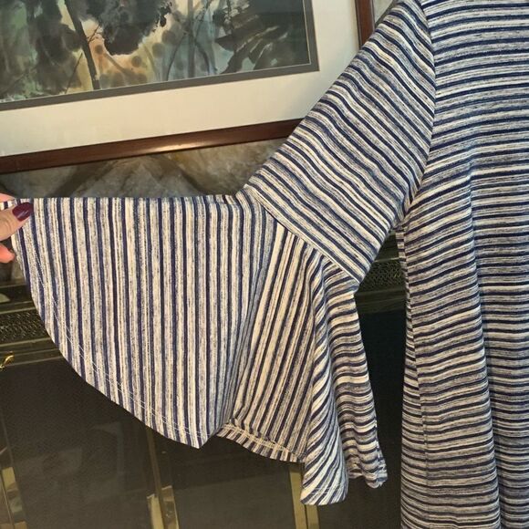 Lularoe Maureen size M - Picture 5 of 9